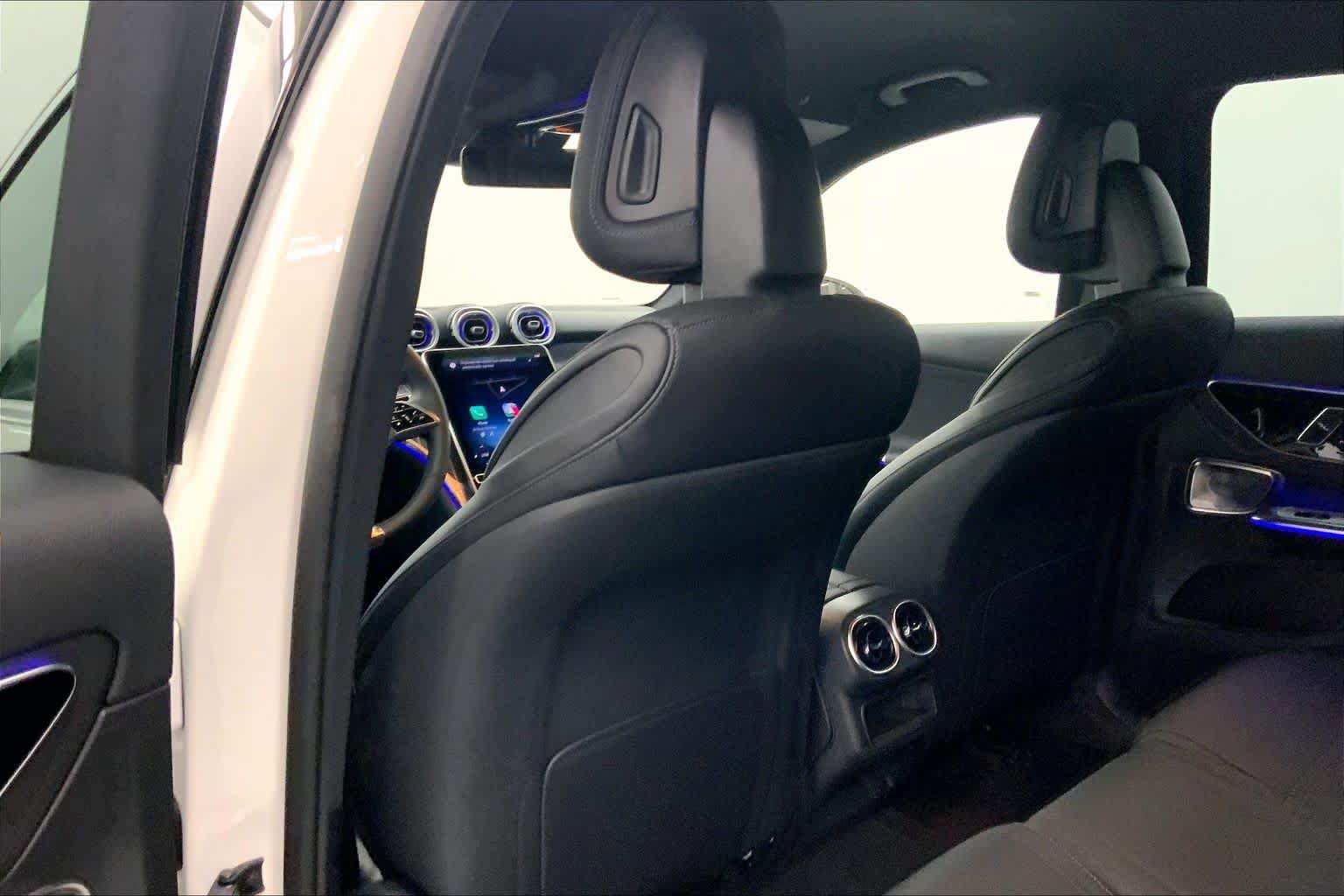 Used 2026 Mercedes-Benz GLC 300 image 16