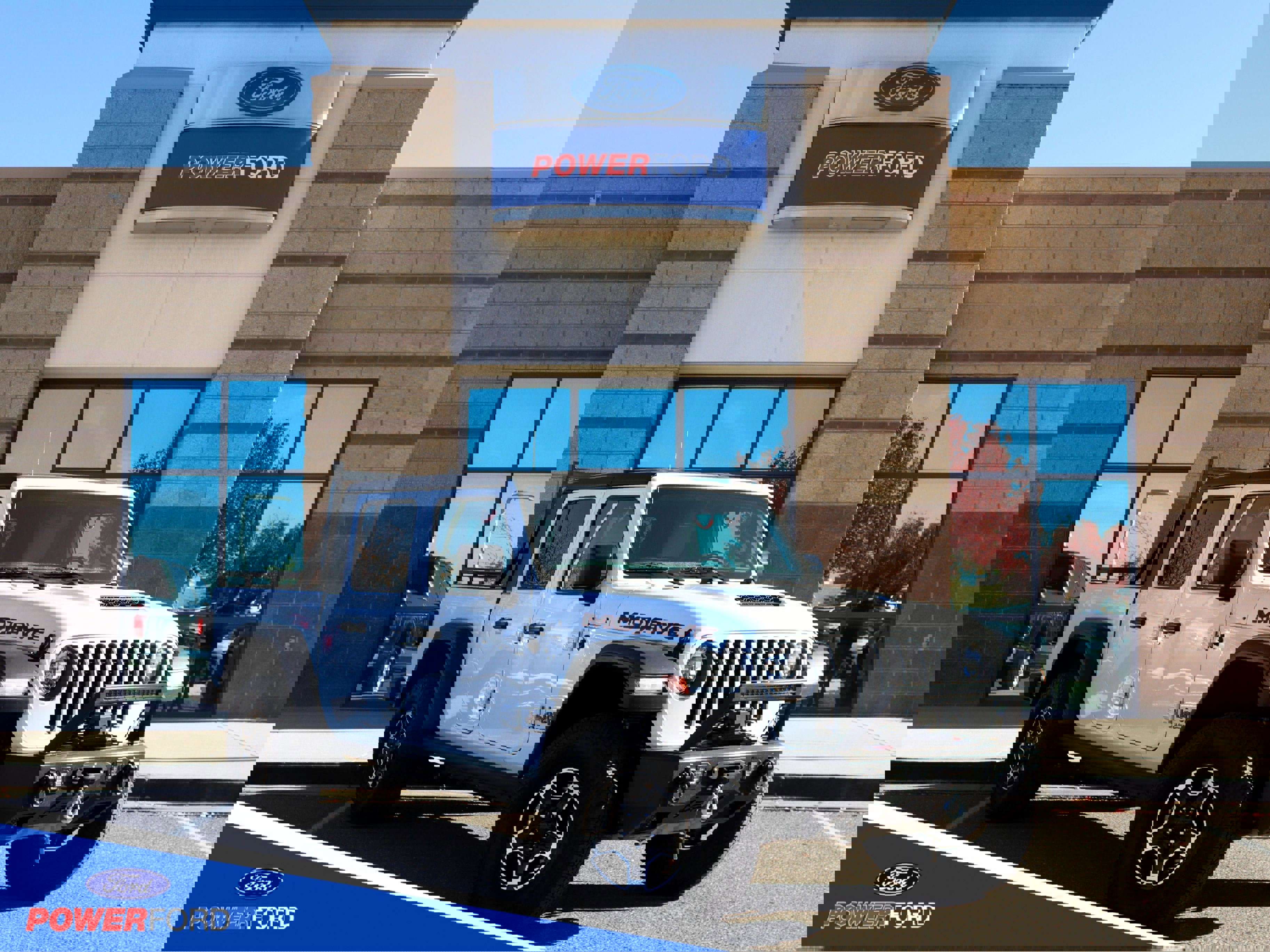 Used 2023 Jeep Gladiator Mojave w/ Trailer Tow Package image 1