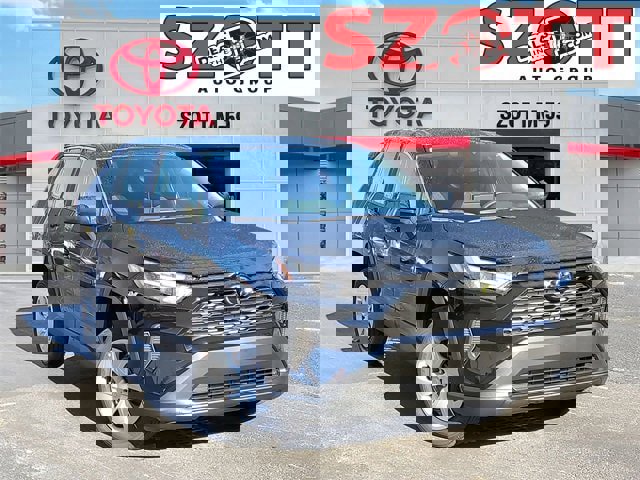 New 2025 Toyota RAV4 LE