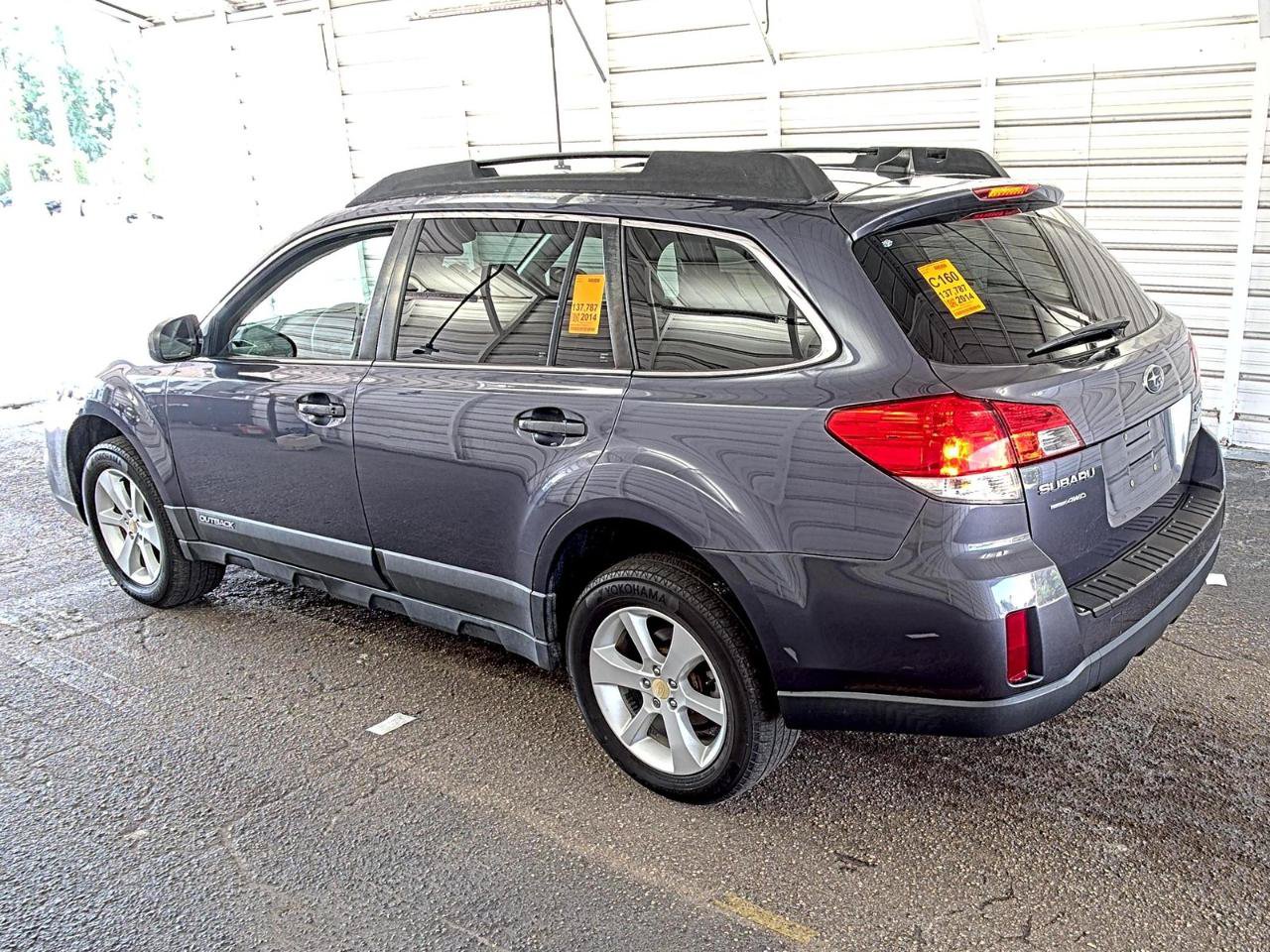 Used 2014 Subaru Outback 2.5i Premium AWD/4WD image 5