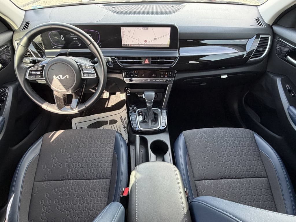 Certified 2025 Kia Seltos S AWD/4WD image 13