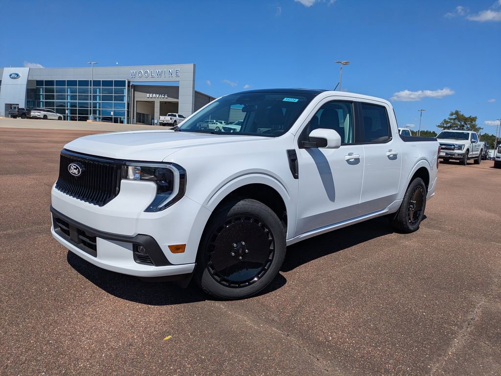 New 2025 Ford Maverick Lobo image 4