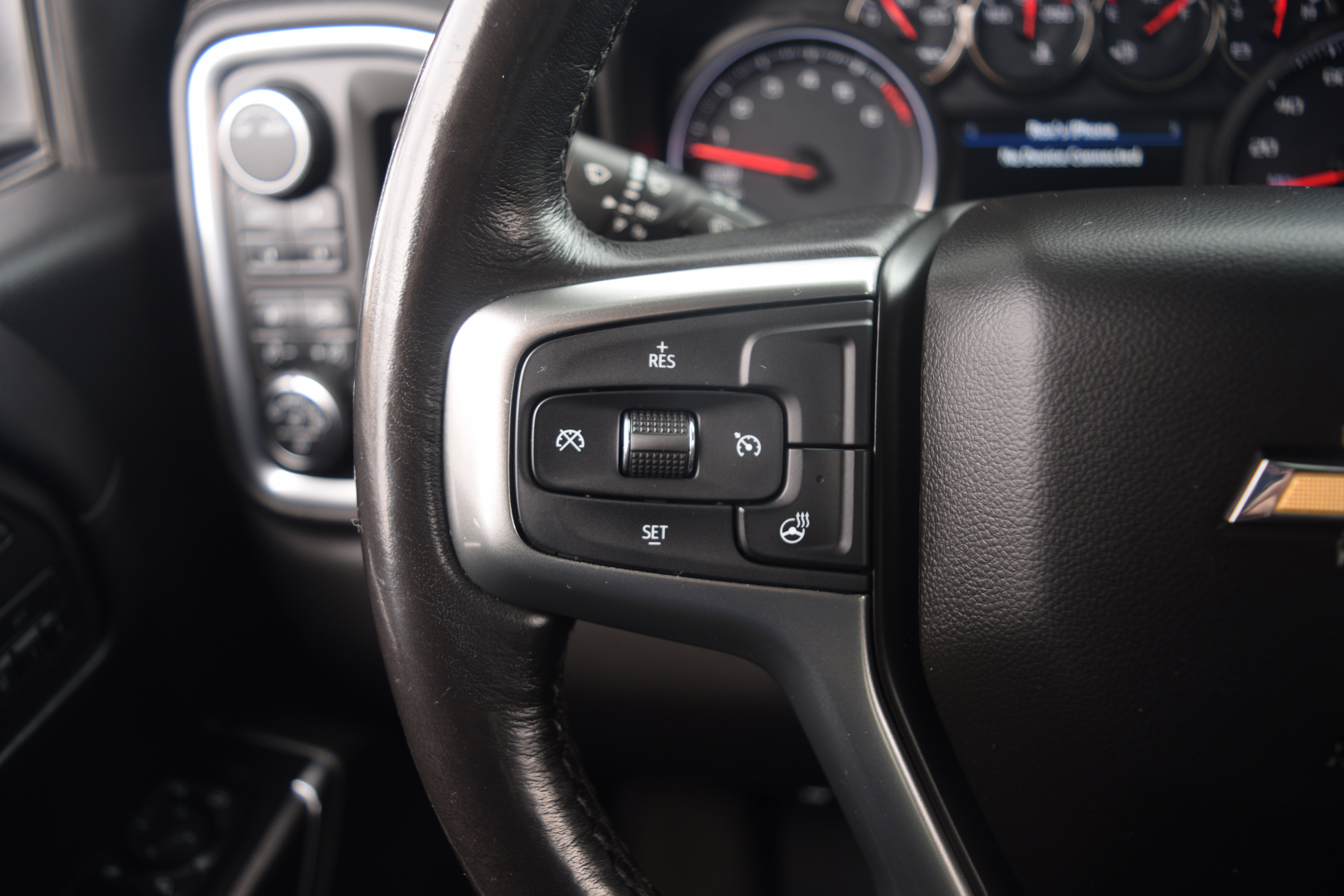 Used 2020 Chevrolet Silverado 1500 LTZ w/ LTZ Plus Package image 6