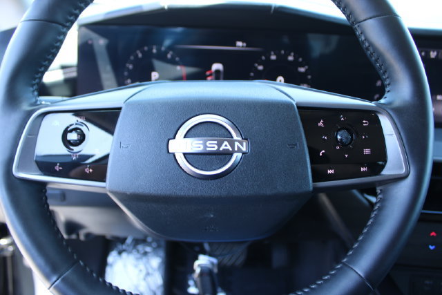 Used 2025 Nissan Murano SV FWD image 18