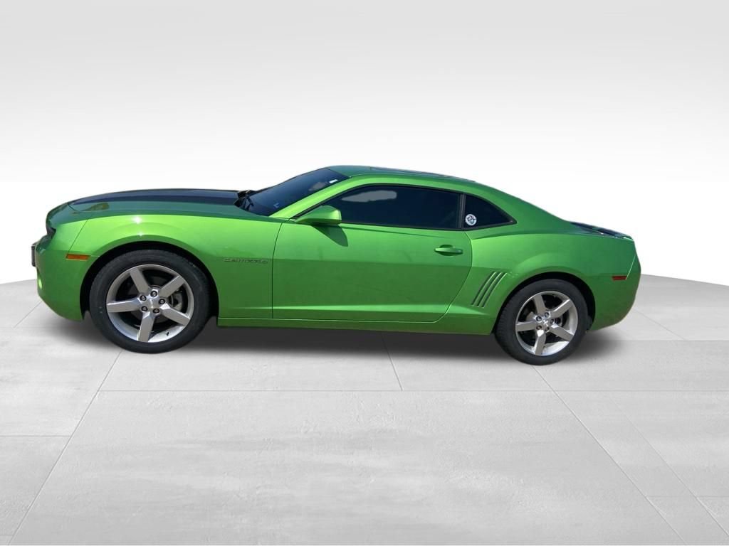 Used 2010 Chevrolet Camaro LT RWD image 23