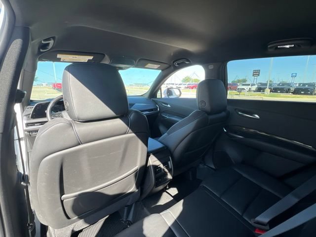 Used 2025 Cadillac XT4 Sport FWD image 10
