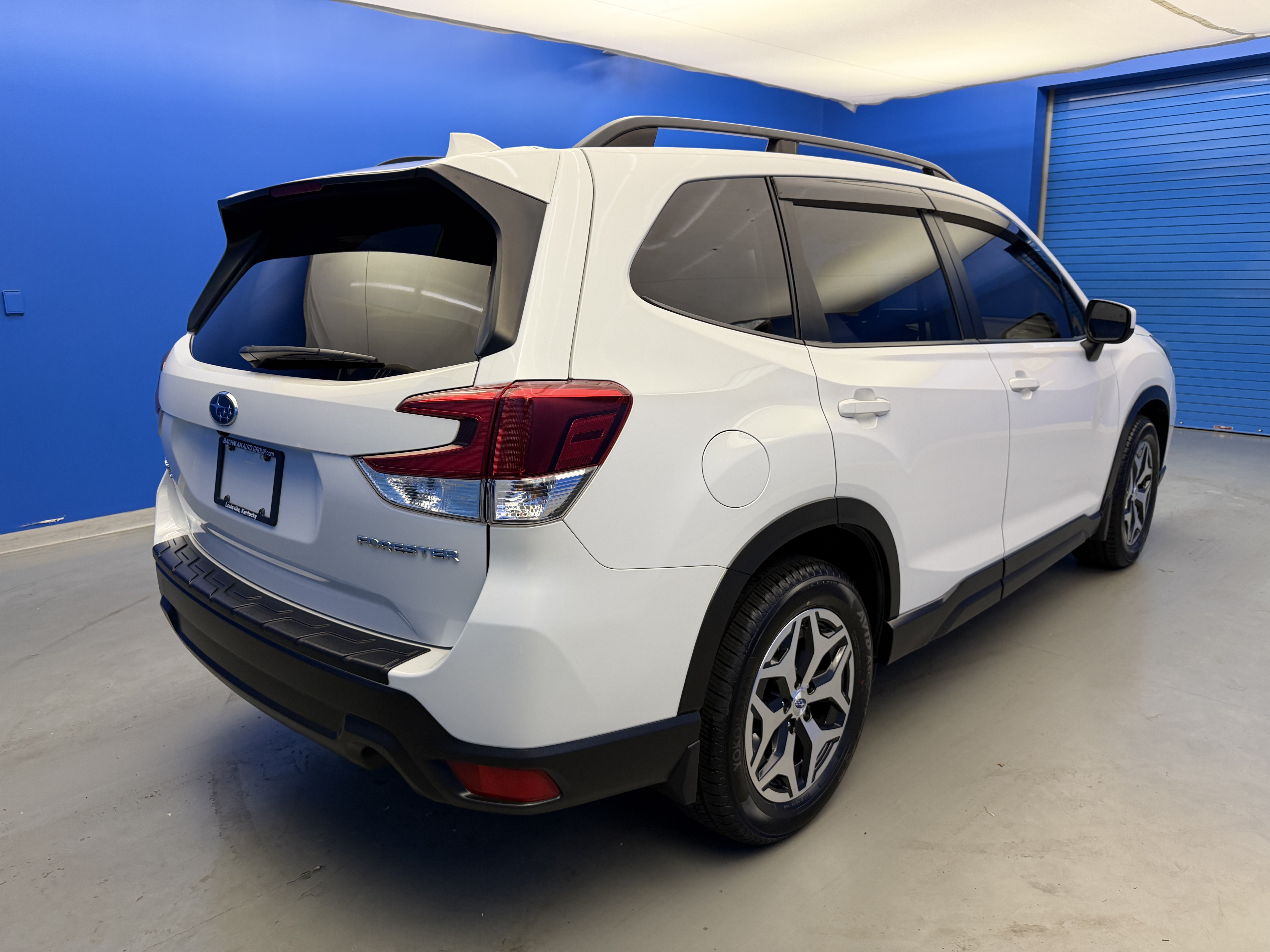 Used 2019 Subaru Forester Premium AWD/4WD image 7