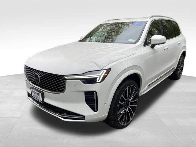 New 2026 Volvo XC90 B6 Plus AWD/4WD image 3