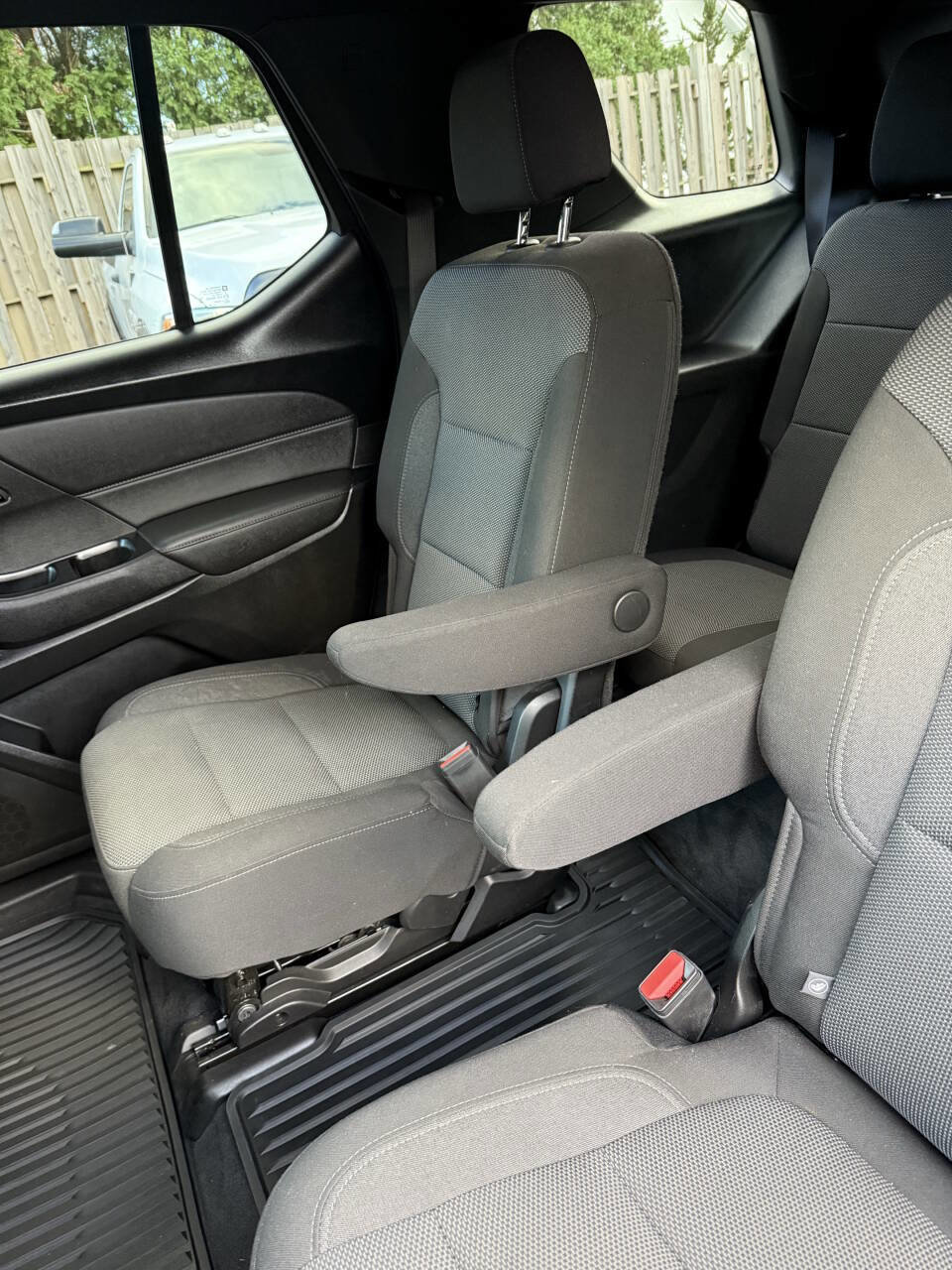 Used 2023 Chevrolet Traverse LT AWD/4WD image 10