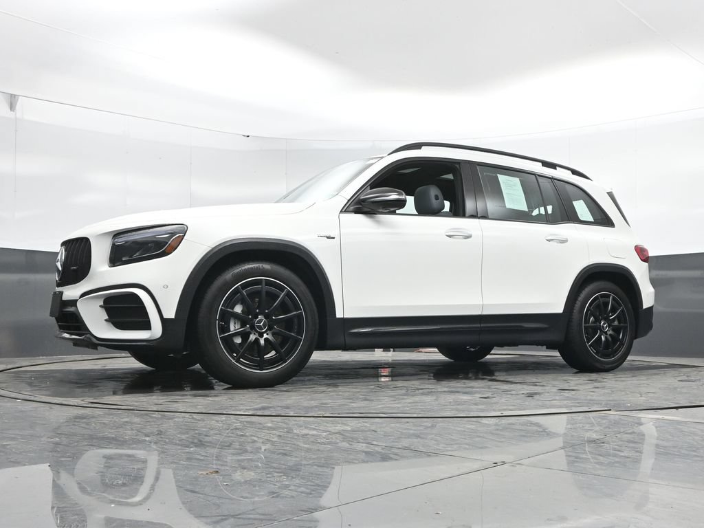 Used 2025 Mercedes-Benz GLB 35 AMG 4MATIC image 48