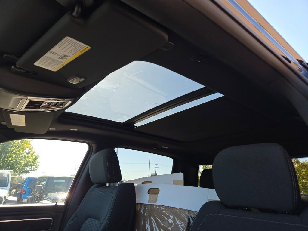 New 2026 RAM 1500 Big Horn image 27