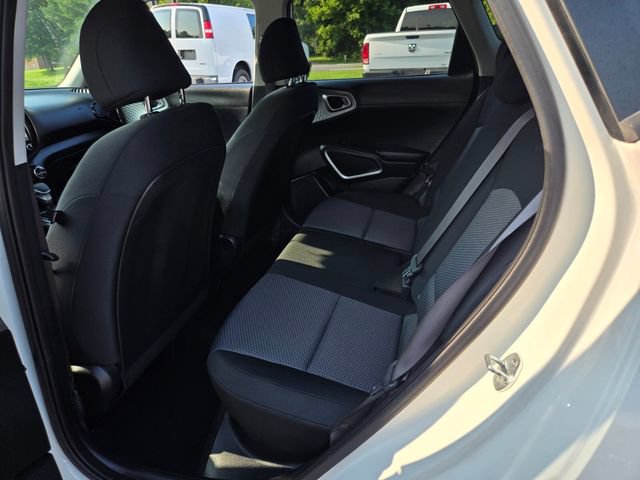 Used 2023 Kia Soul S FWD image 11