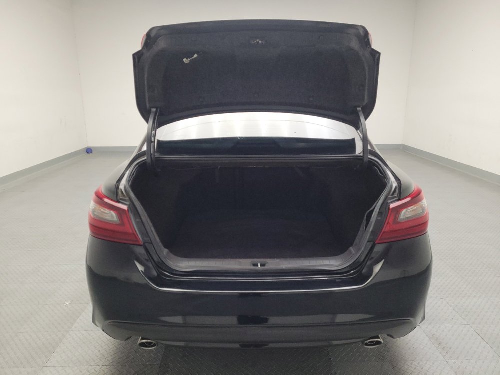 Used 2018 Nissan Altima 2.5 SR w/ SR Special Edition image 29