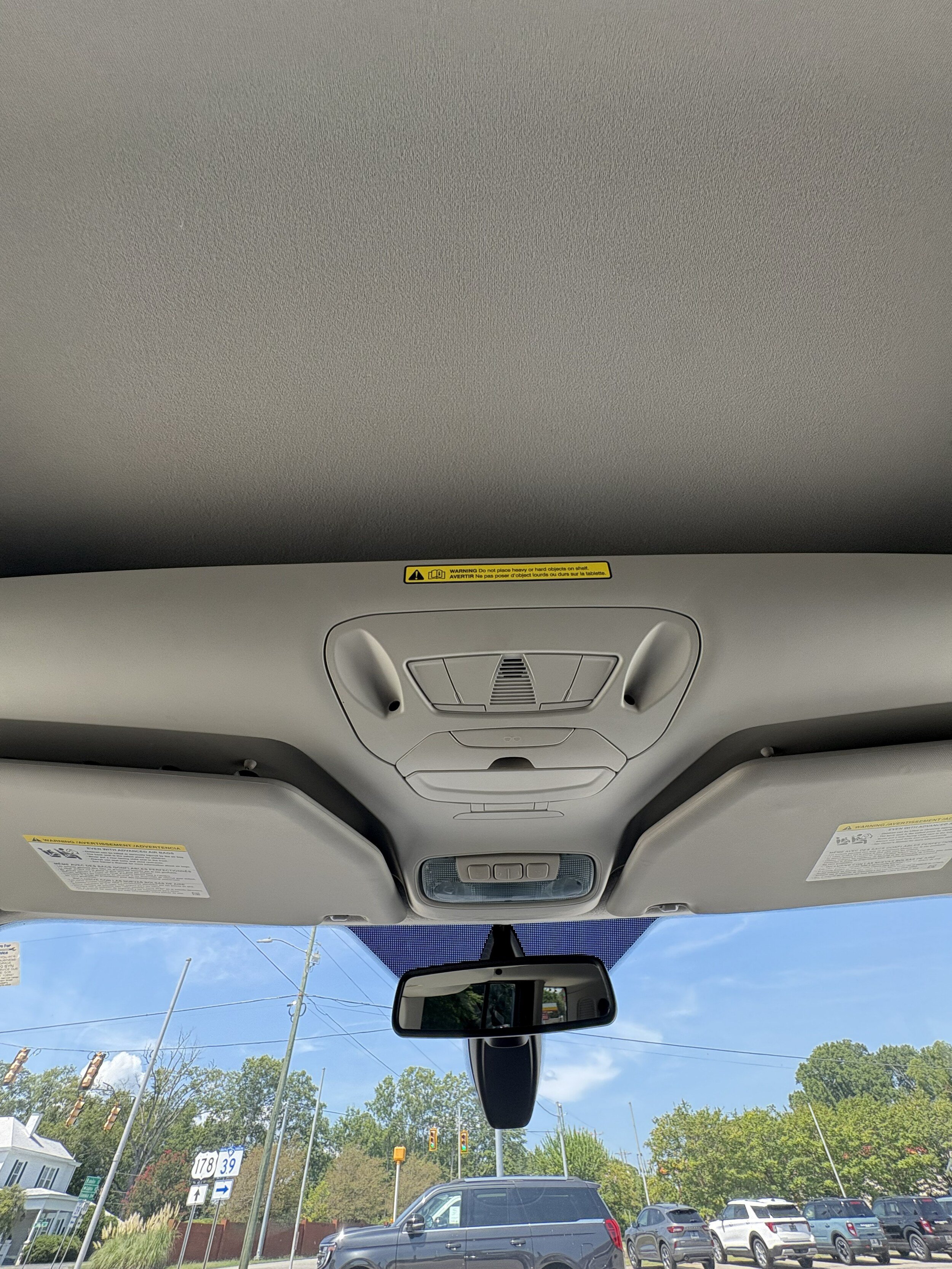 Used 2016 Ford Transit Connect Titanium FWD image 18