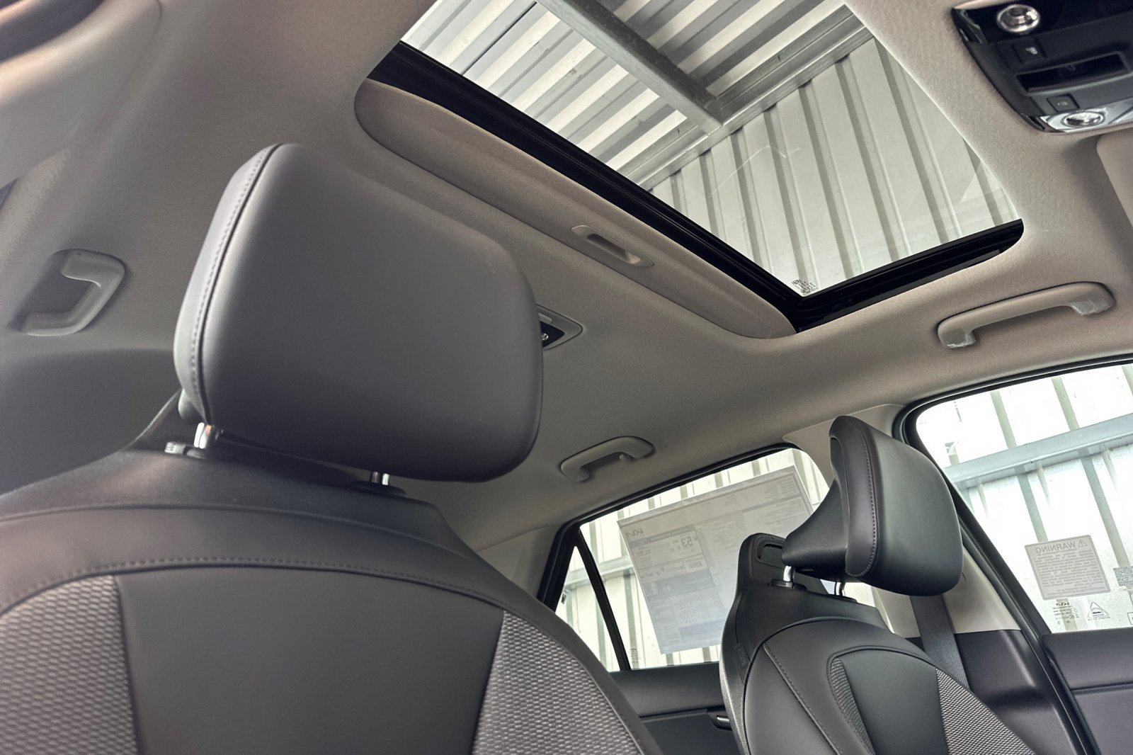 New 2026 Kia Niro EX w/ EX Premium Package FWD image 17