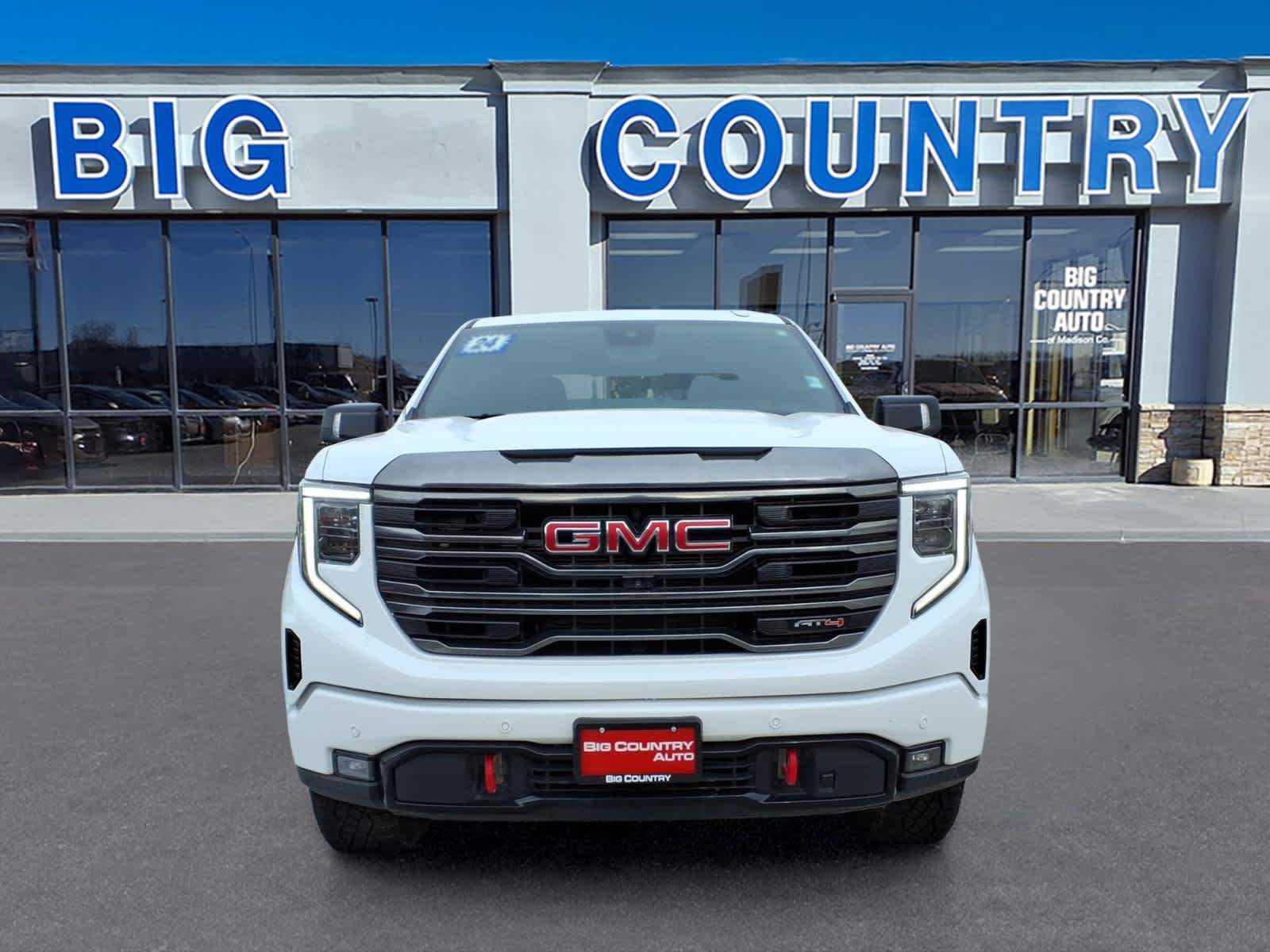 Used 2024 GMC Sierra 1500 AT4 w/ Technology Package image 8