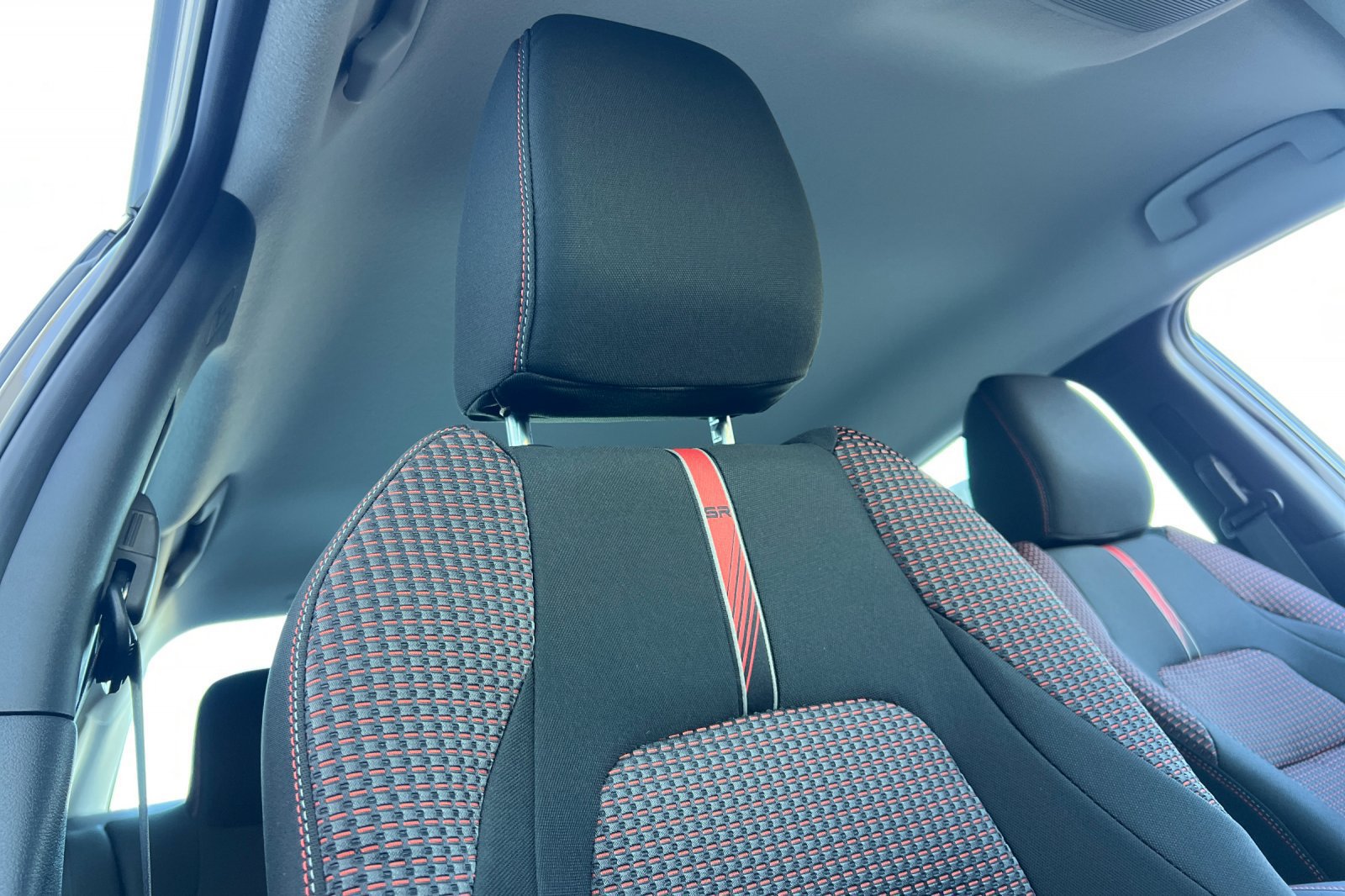 New 2027 Nissan Sentra SR w/ Floor Mat Package FWD image 13