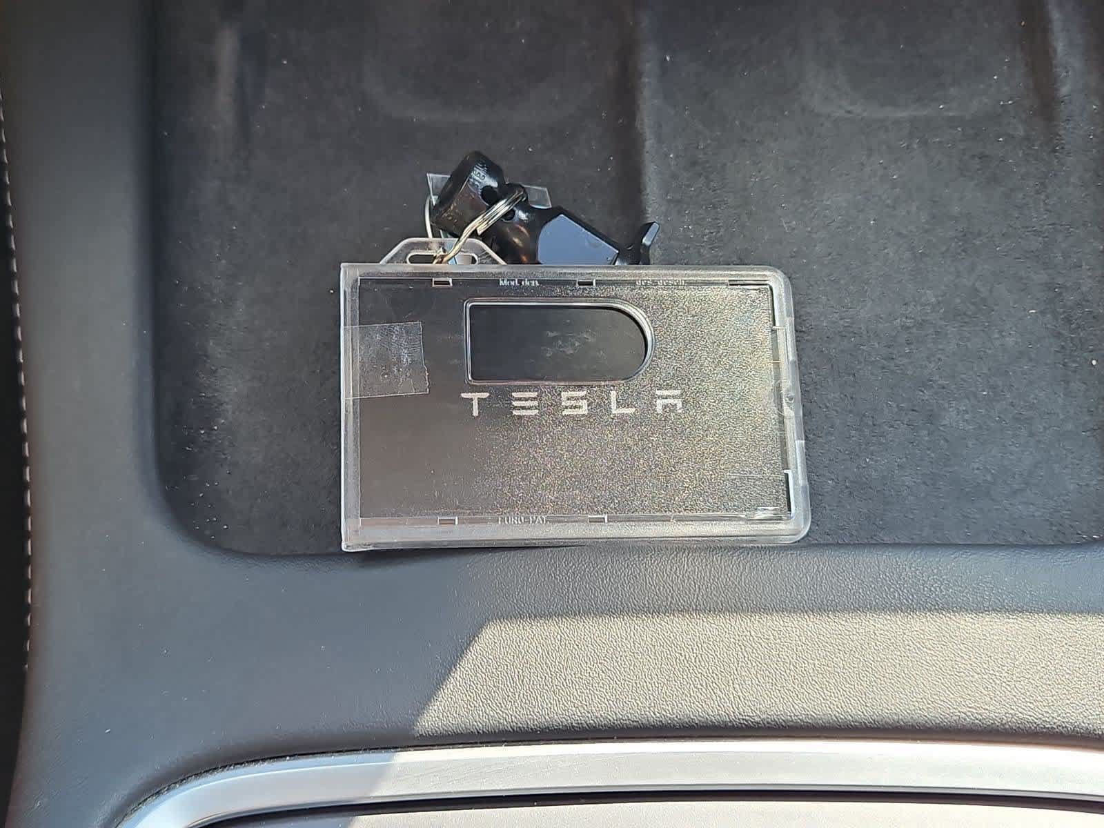 Used 2023 Tesla Model Y Long Range AWD/4WD image 36