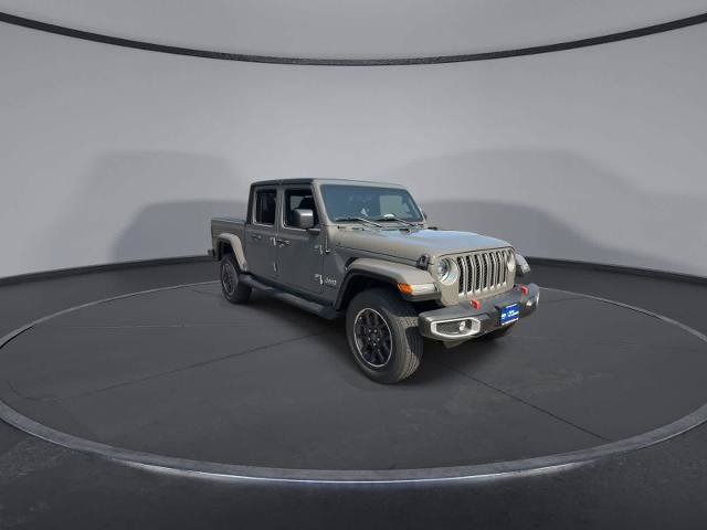 Used 2023 Jeep Gladiator Overland w/ LED Lighting Group AWD/4WD image 2
