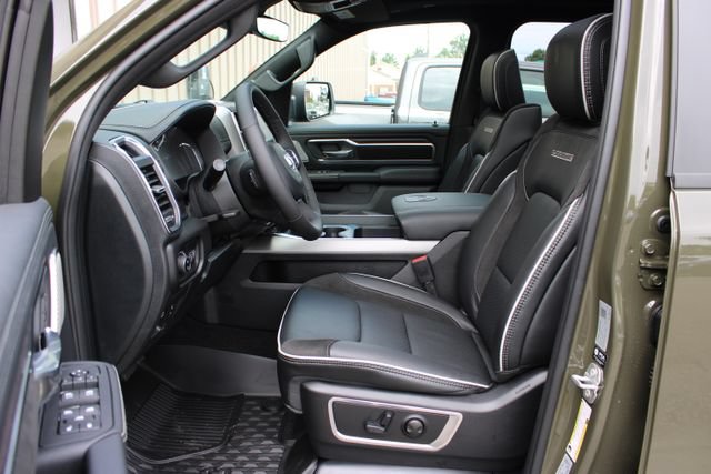 New 2027 RAM 1500 Laramie w/ Night Edition AWD/4WD image 12