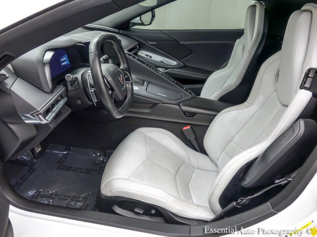 Used 2022 Chevrolet Corvette Stingray Coupe w/ 1LT RWD image 11