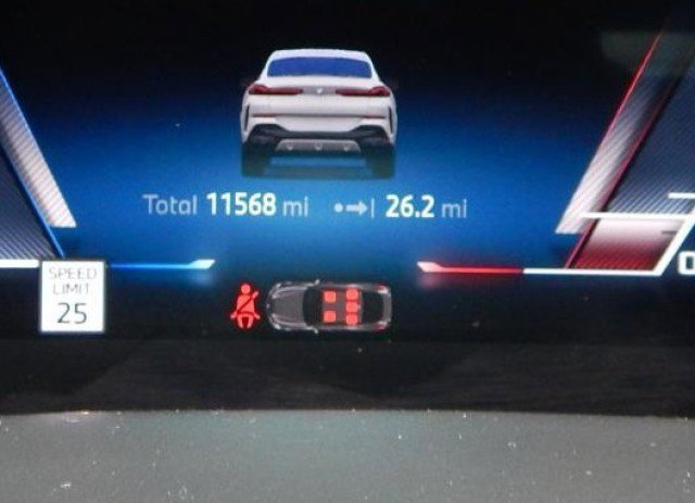 Used 2026 BMW X6 M60i image 19