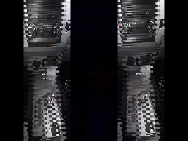 Used 2019 Nissan Frontier S image 11