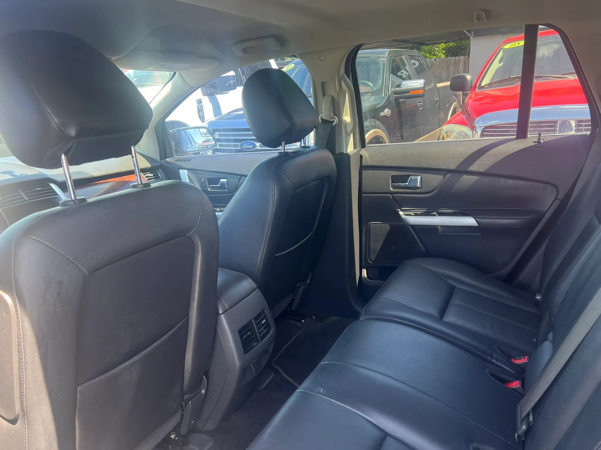 Used 2013 Ford Edge Limited FWD image 10