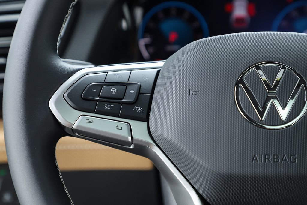 New 2026 Volkswagen Atlas Cross Sport SEL image 21