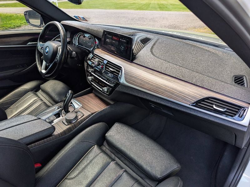 Used 2017 BMW 530i xDrive AWD/4WD image 31