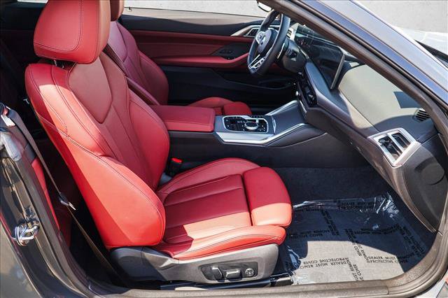 Used 2025 BMW 440i xDrive Convertible w/ Premium Package AWD/4WD image 25