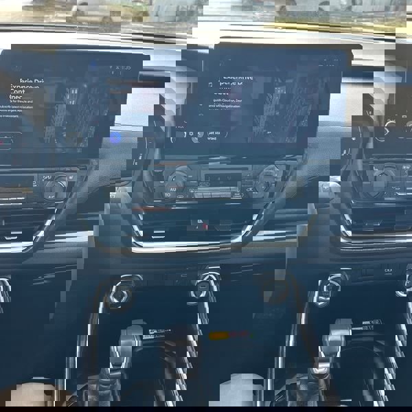 Used 2025 Toyota Grand Highlander FWD image 12