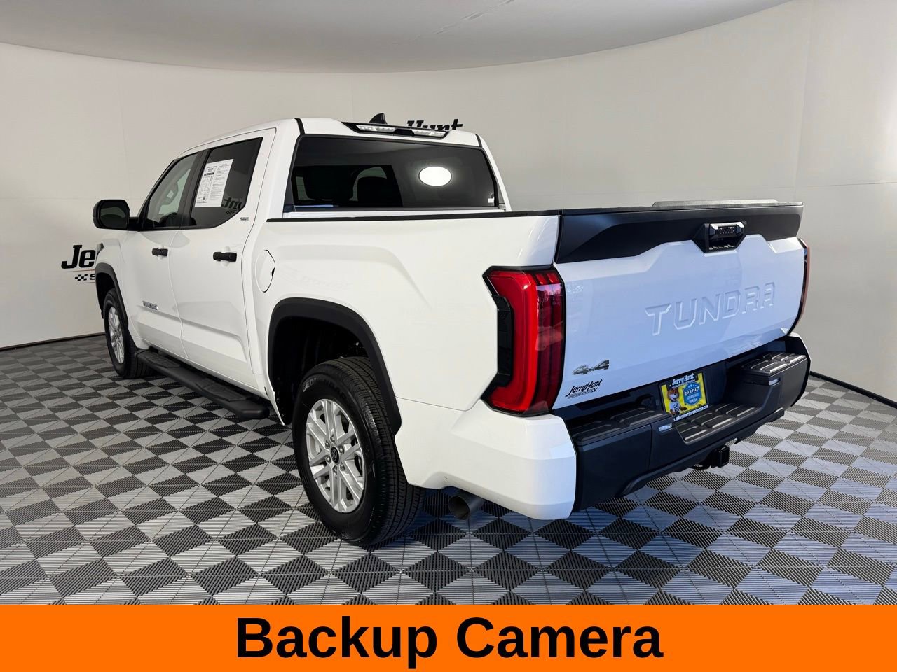 Used 2024 Toyota Tundra SR5 image 8