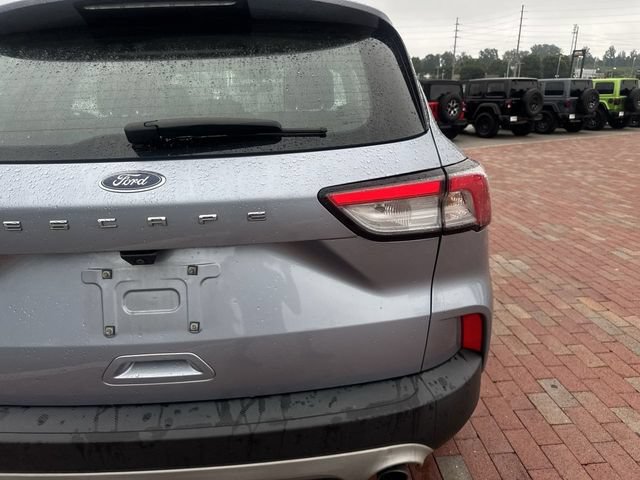 Used 2022 Ford Escape S FWD image 11