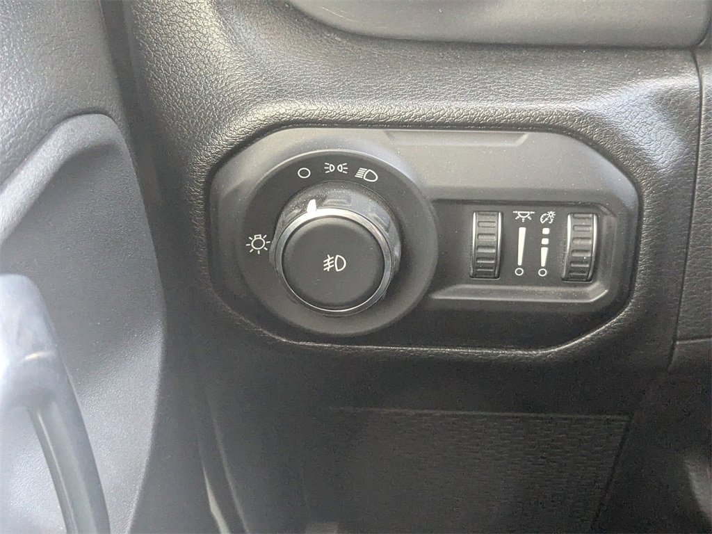 Used 2022 Jeep Wrangler Sport image 14