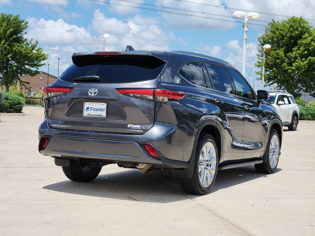 Certified 2020 Toyota Highlander Limited FWD image 7