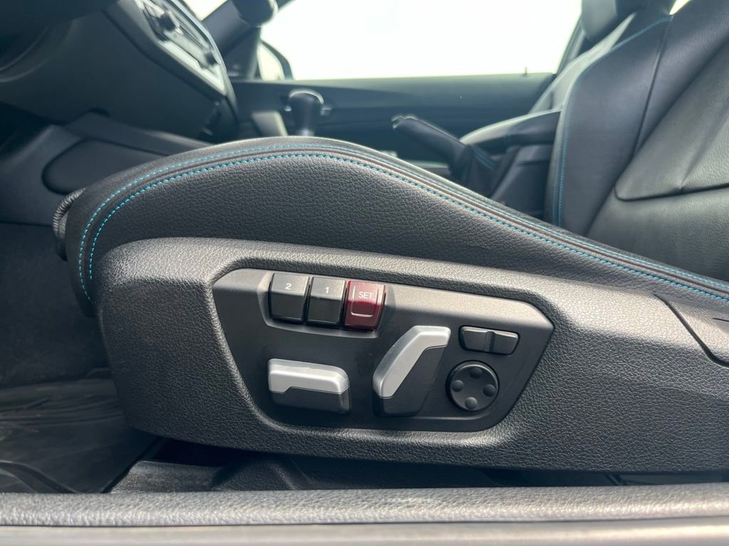 Used 2018 BMW M2 image 27