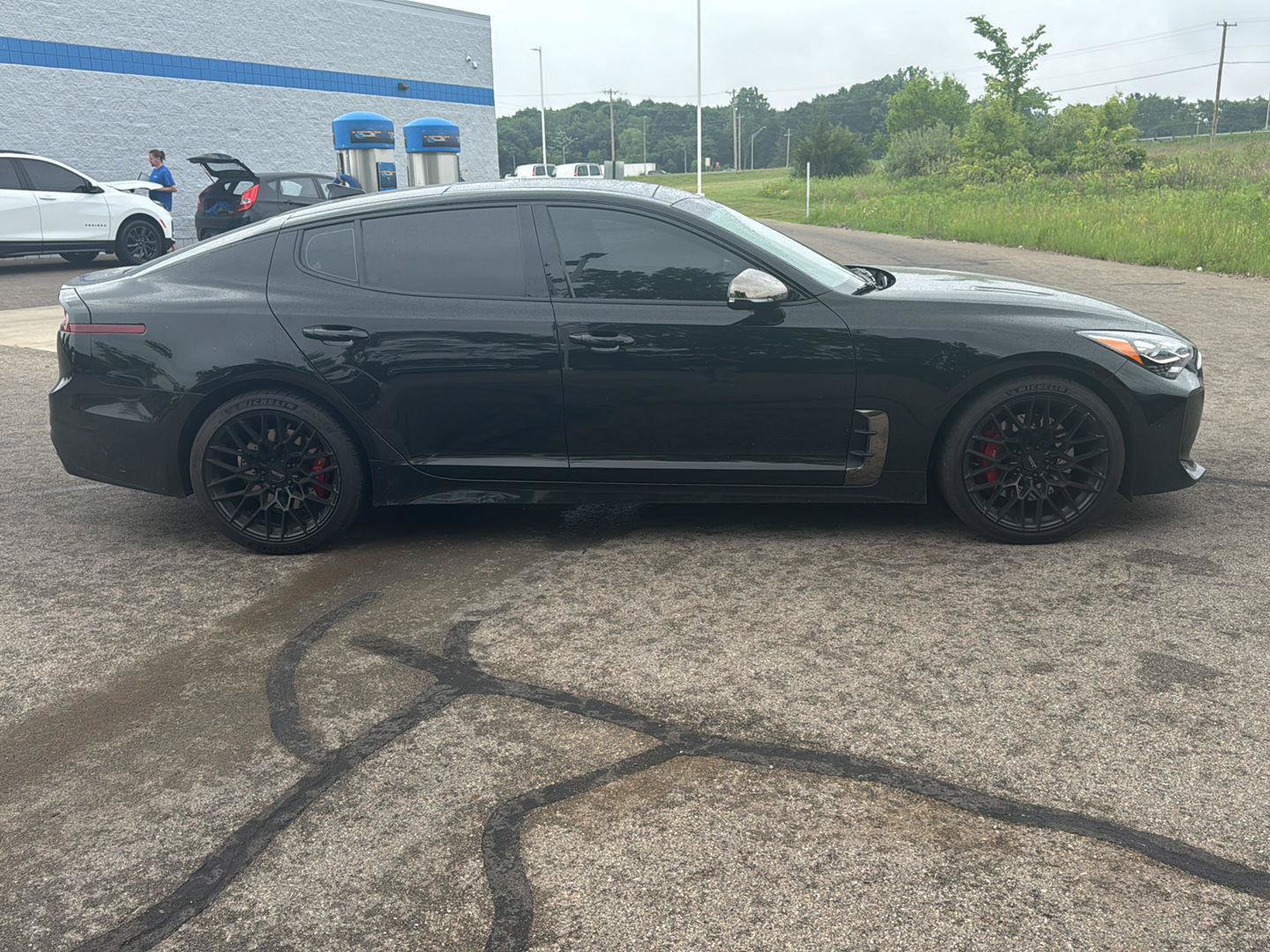 Used 2021 Kia Stinger GT1 AWD/4WD image 6