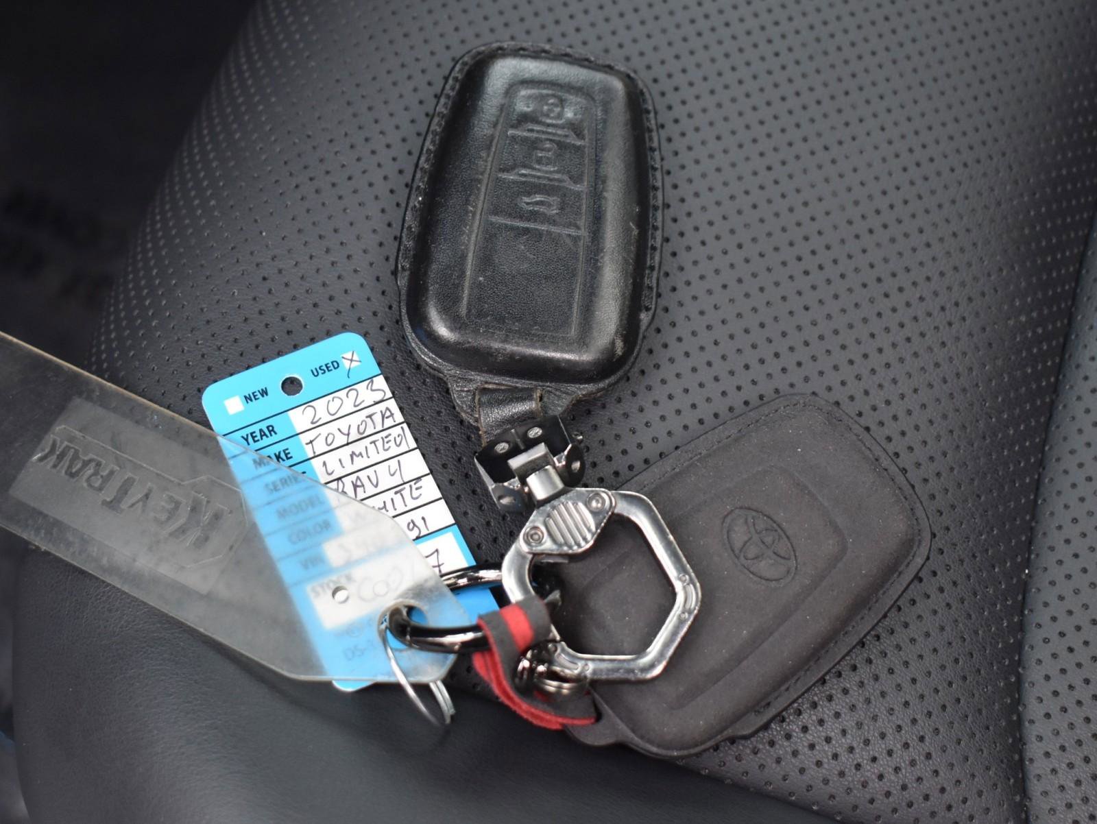 Used 2023 Toyota RAV4 Limited image 51