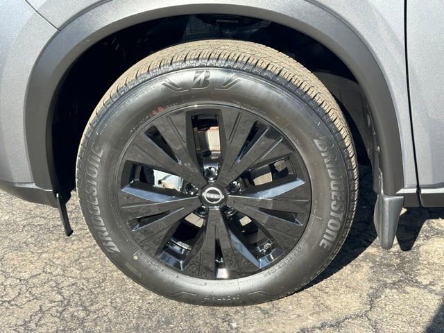 Certified 2023 Nissan Rogue SV w/ SV Premium B Package image 9