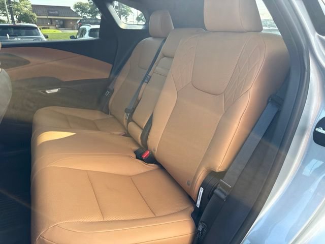 Used 2026 Lexus RX 350h w/ Accessory Package (2T) AWD/4WD image 28