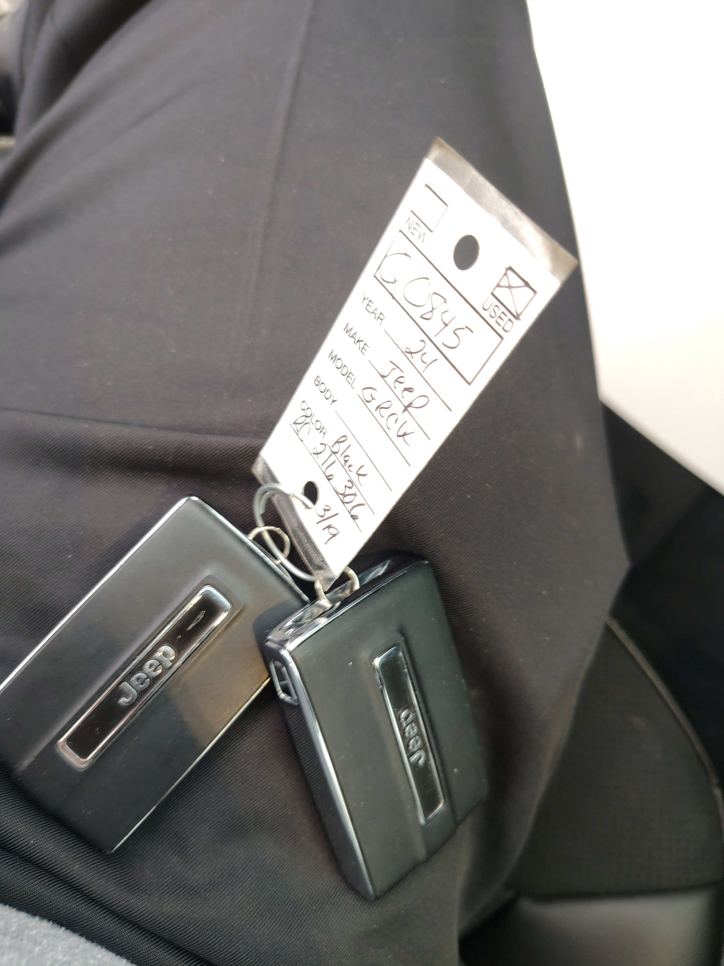 Certified 2024 Jeep Grand Cherokee Altitude AWD/4WD image 37