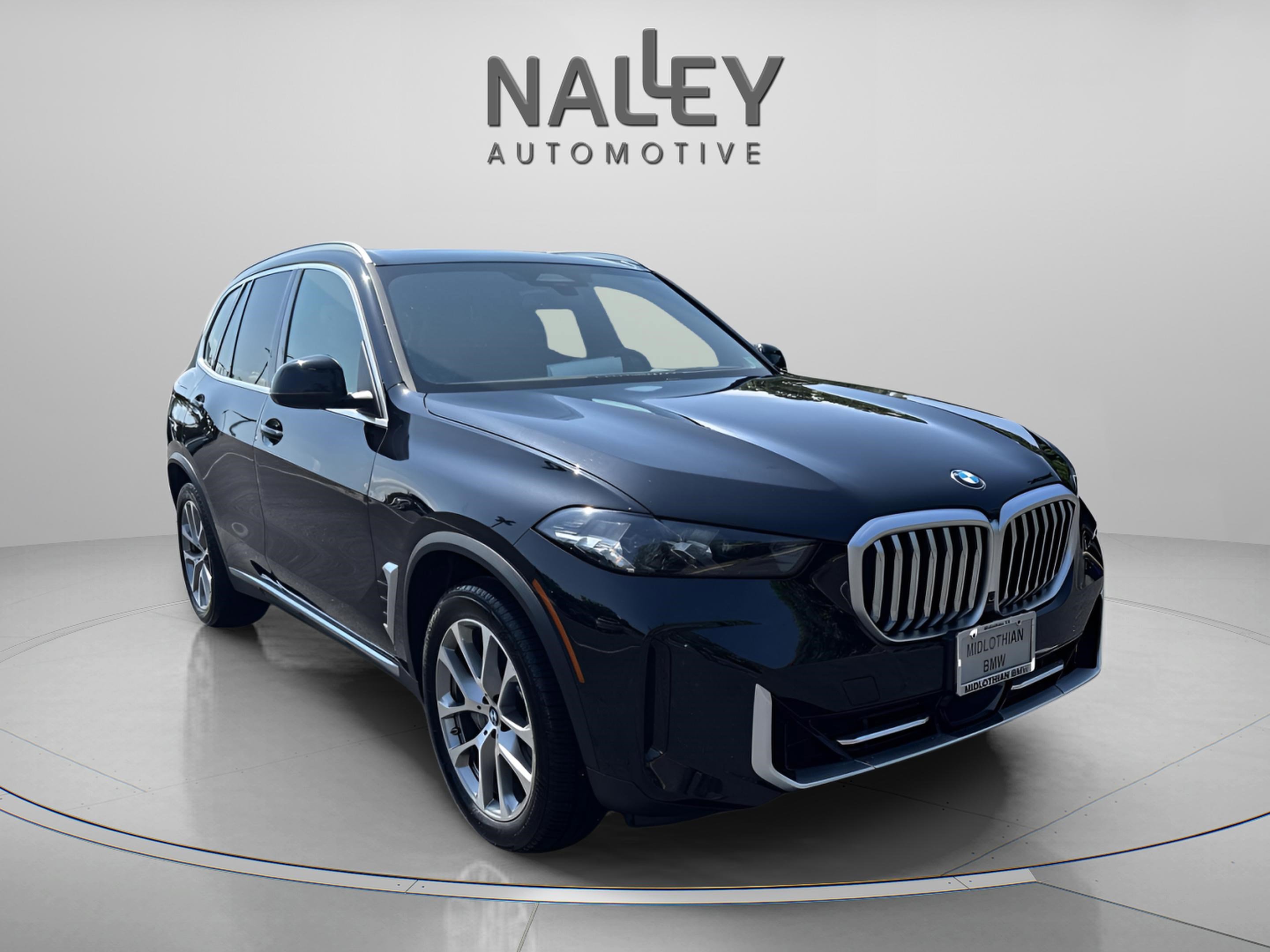 Used 2024 BMW X5 xDrive40i w/ Parking Assistance Package image 7