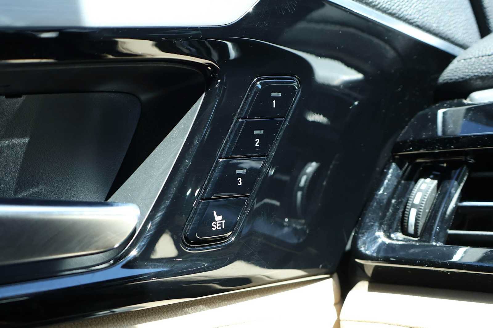 Certified 2023 Acura MDX FWD image 25