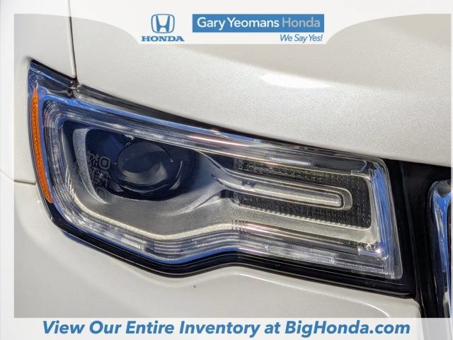 Used 2021 Jeep Grand Cherokee Summit AWD/4WD image 12