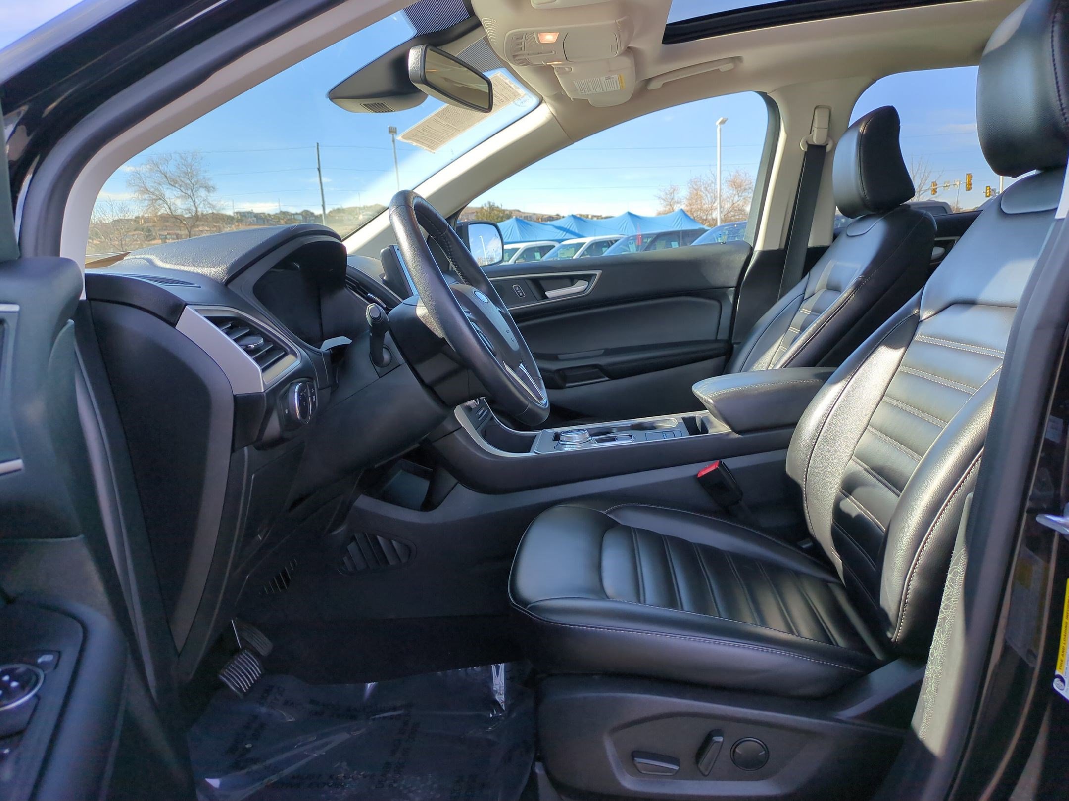 Used 2024 Ford Edge SEL w/ Convenience Package image 15