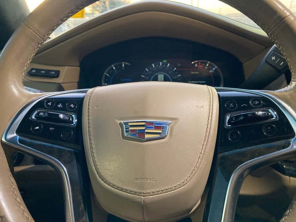 Used 2019 Cadillac Escalade Platinum image 16