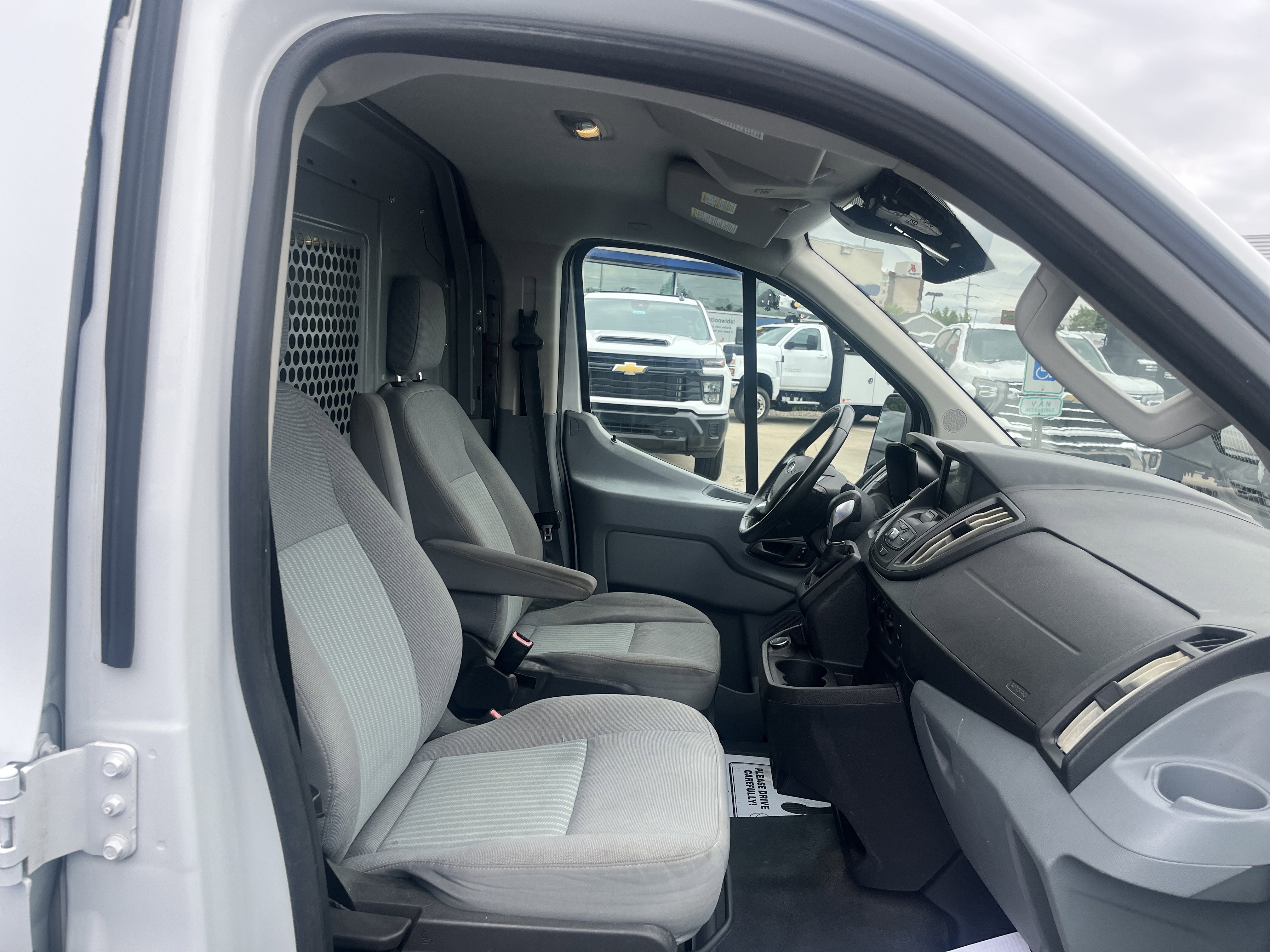 Used 2017 Ford Transit 150 130 Low Roof w/ Interior Upgrade Package RWD image 5