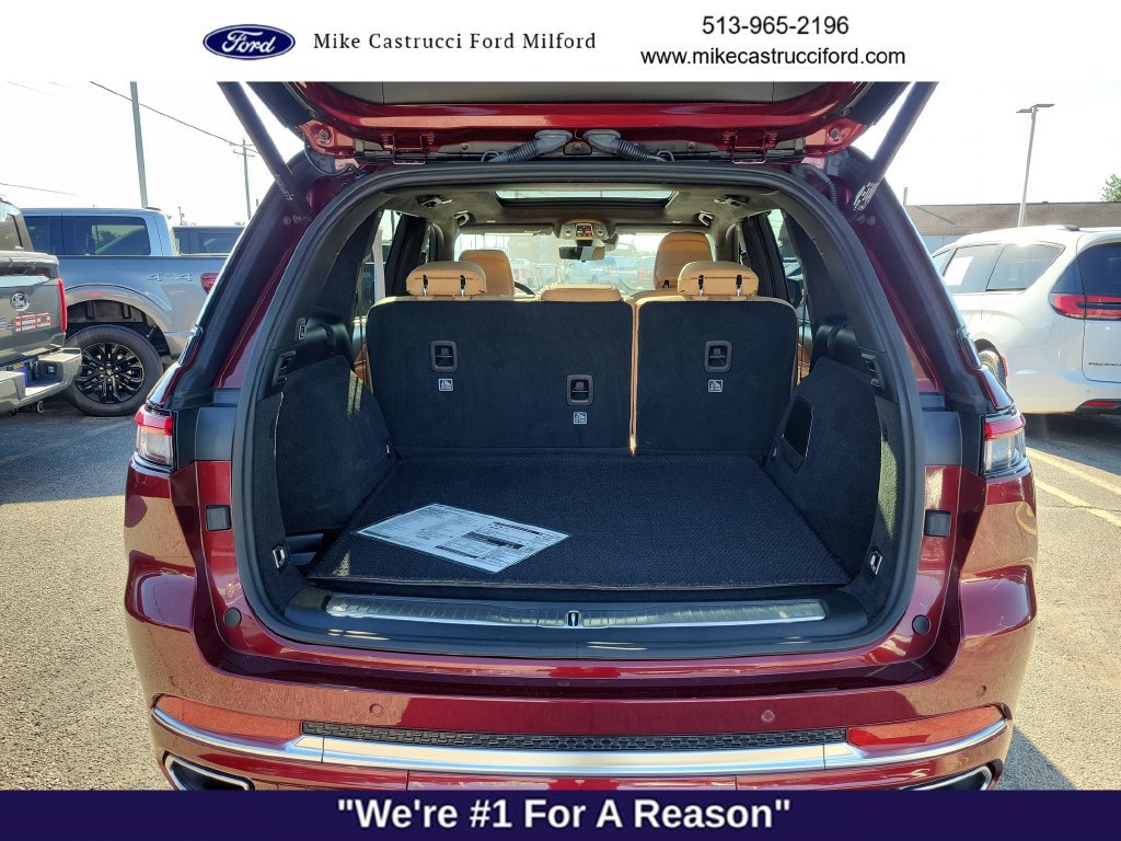 Used 2025 Jeep Grand Cherokee Summit AWD/4WD image 24