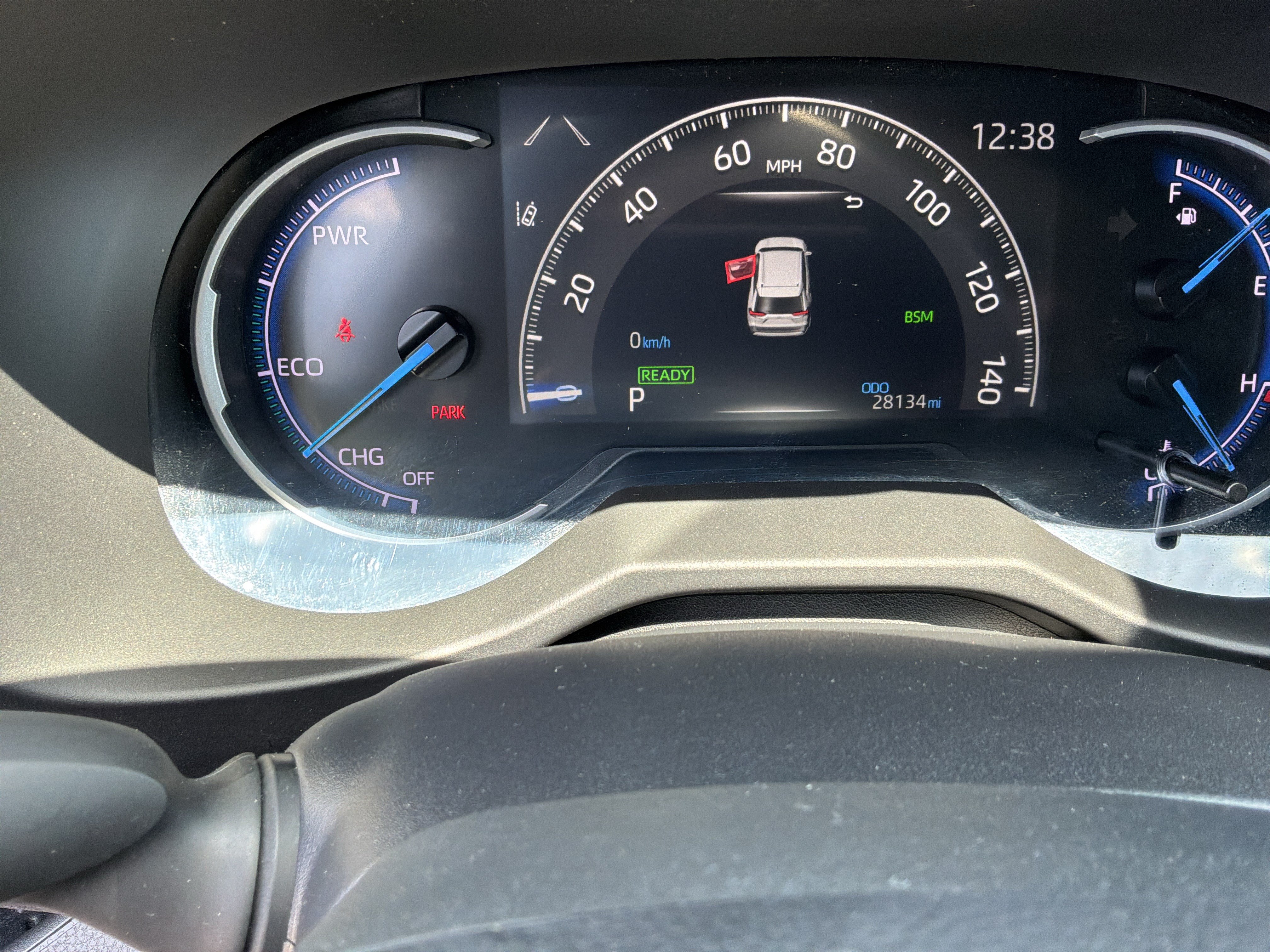 Used 2024 Toyota RAV4 XLE AWD/4WD image 22